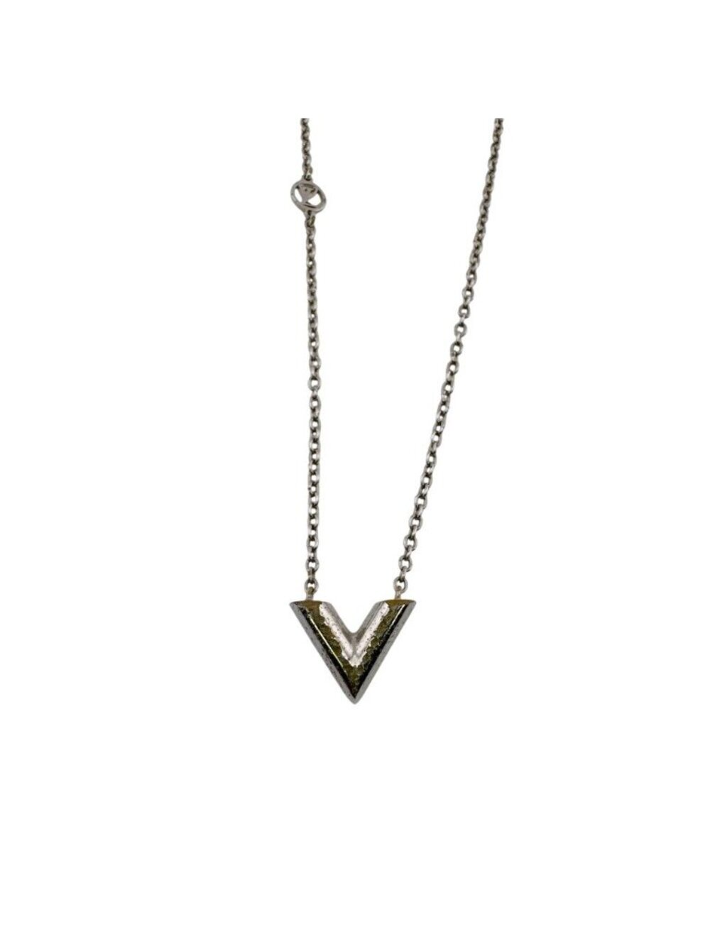 Louis Vuitton Essential Necklace - Picture 3 of 8
